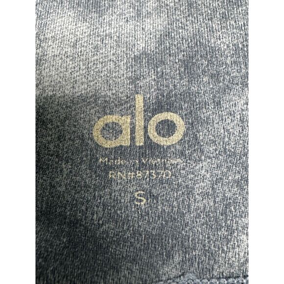 ALO High Waist Airbrush Legging in Denim Acid Wash, Sz S - Picture 7 of 9